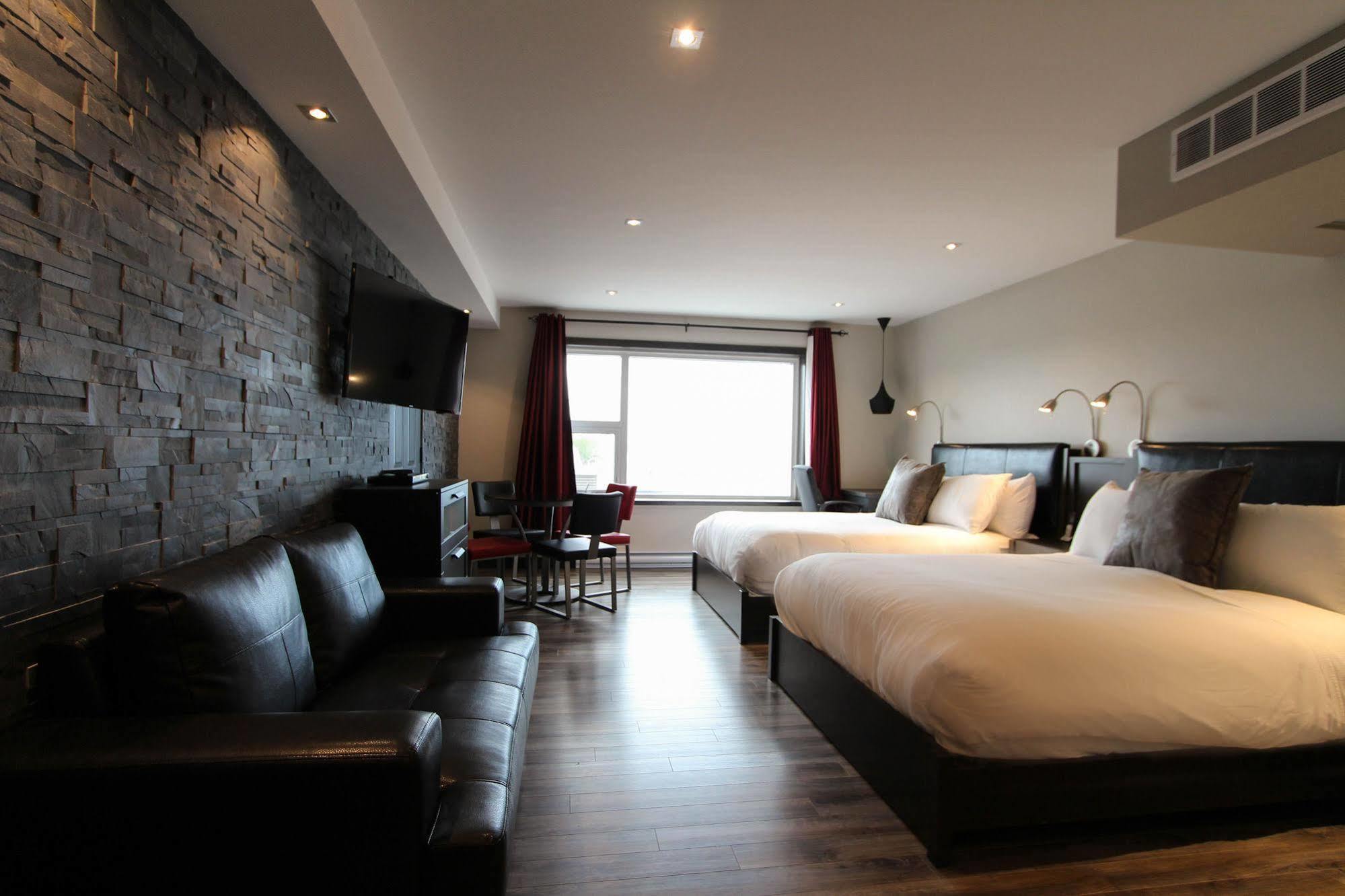 Hotel Saint-Germain ริมัวสกี ภายนอก รูปภาพ