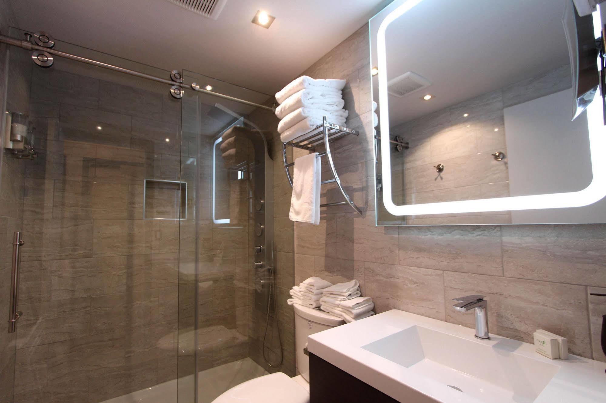 Hotel Saint-Germain ริมัวสกี ภายนอก รูปภาพ