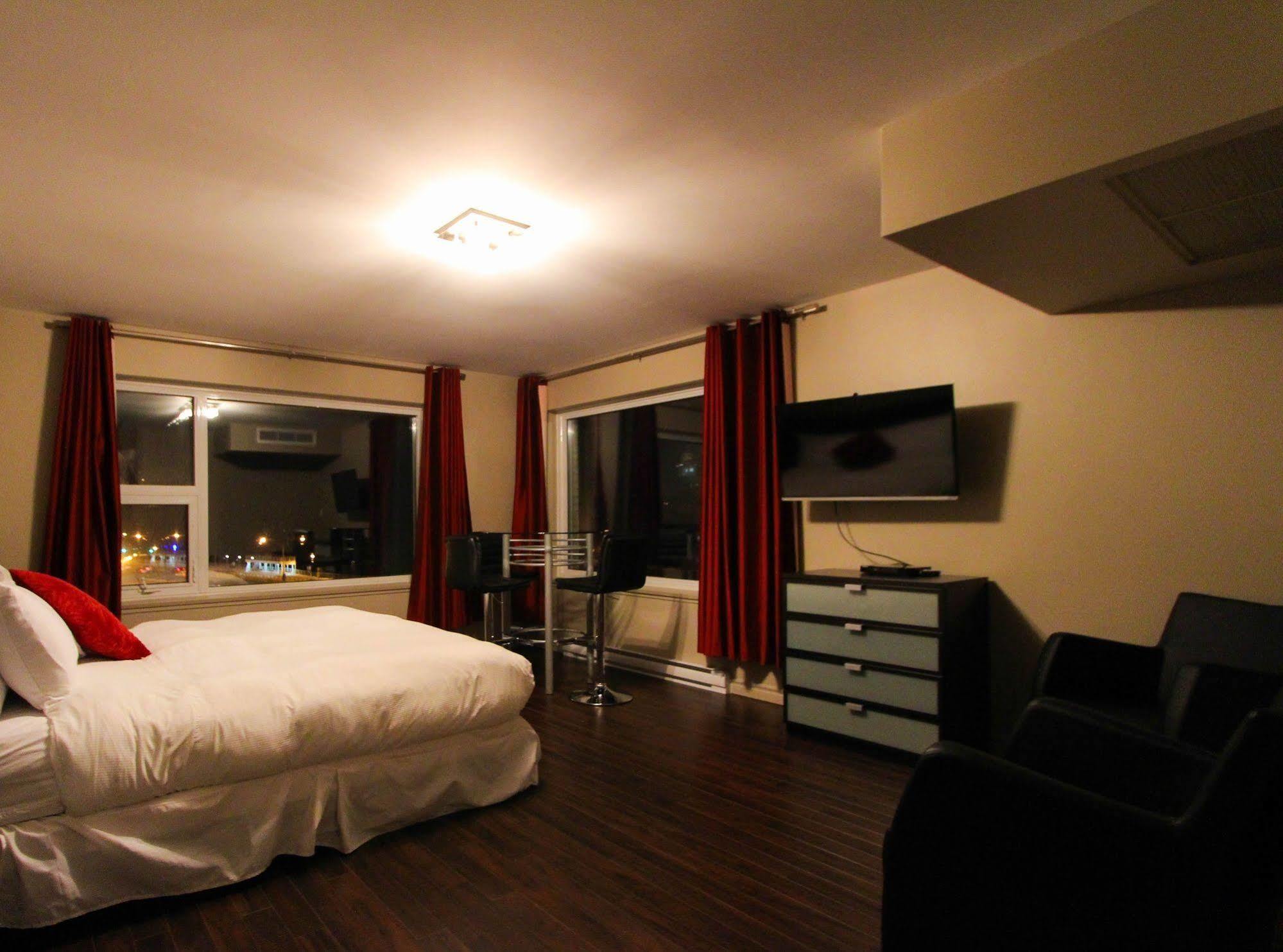 Hotel Saint-Germain ริมัวสกี ภายนอก รูปภาพ